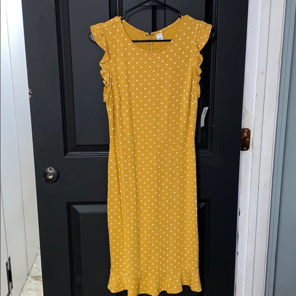BNWT Old Navy flutter Sleeve dress
